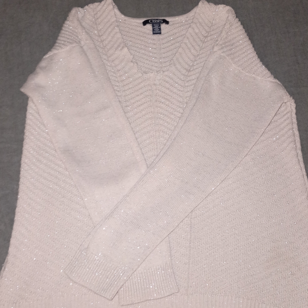 Chaps Women's Cream V-Neck Sweater
